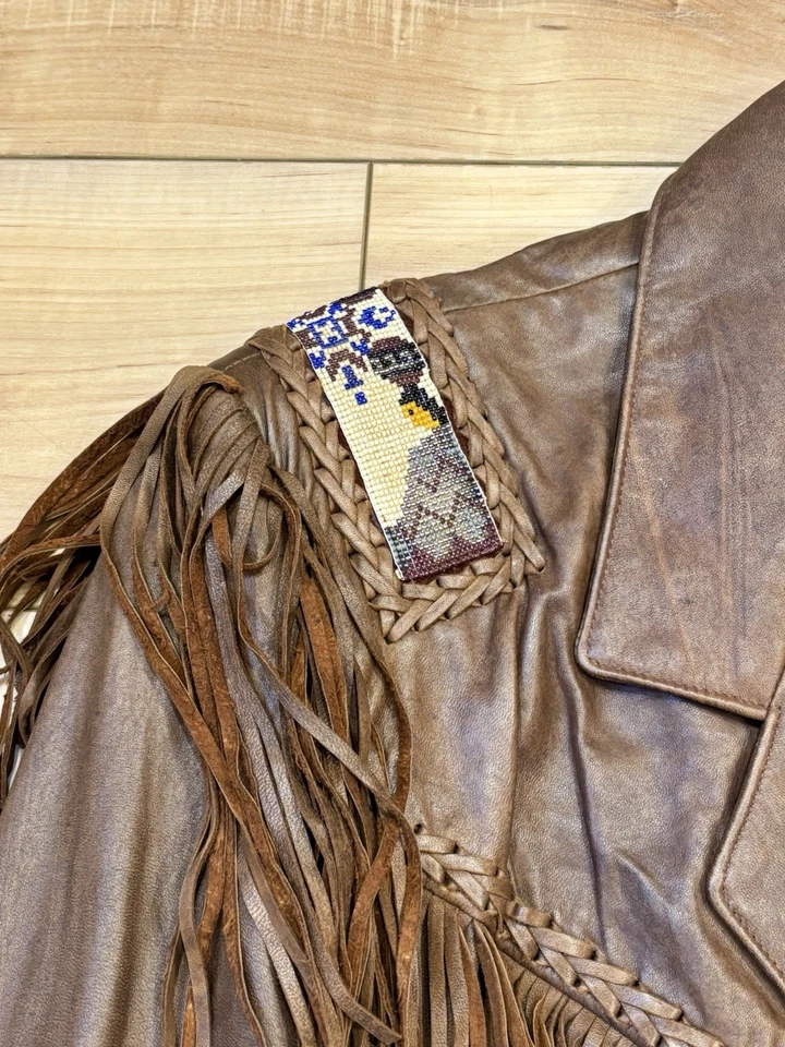 Chaqueta Vaquera Vintage Cuero Genuino Flecos con Botones Plateados Para Hombre Talla L Foto 4 de 4