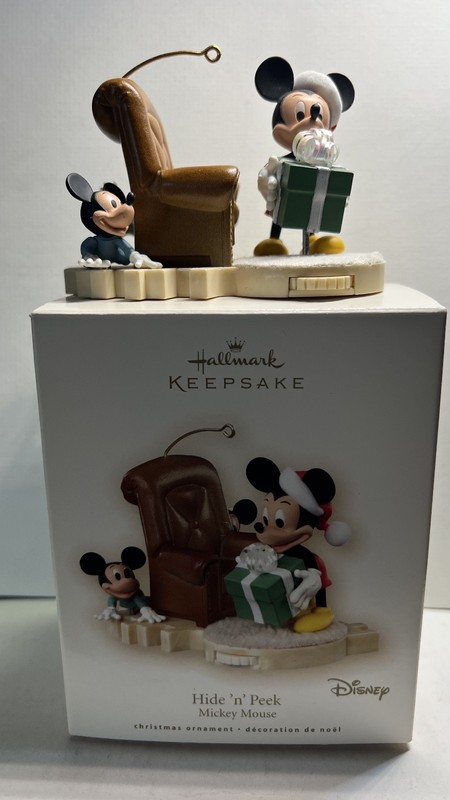 Disney Mickey Hide "n" Peek Collection 2007NiB
