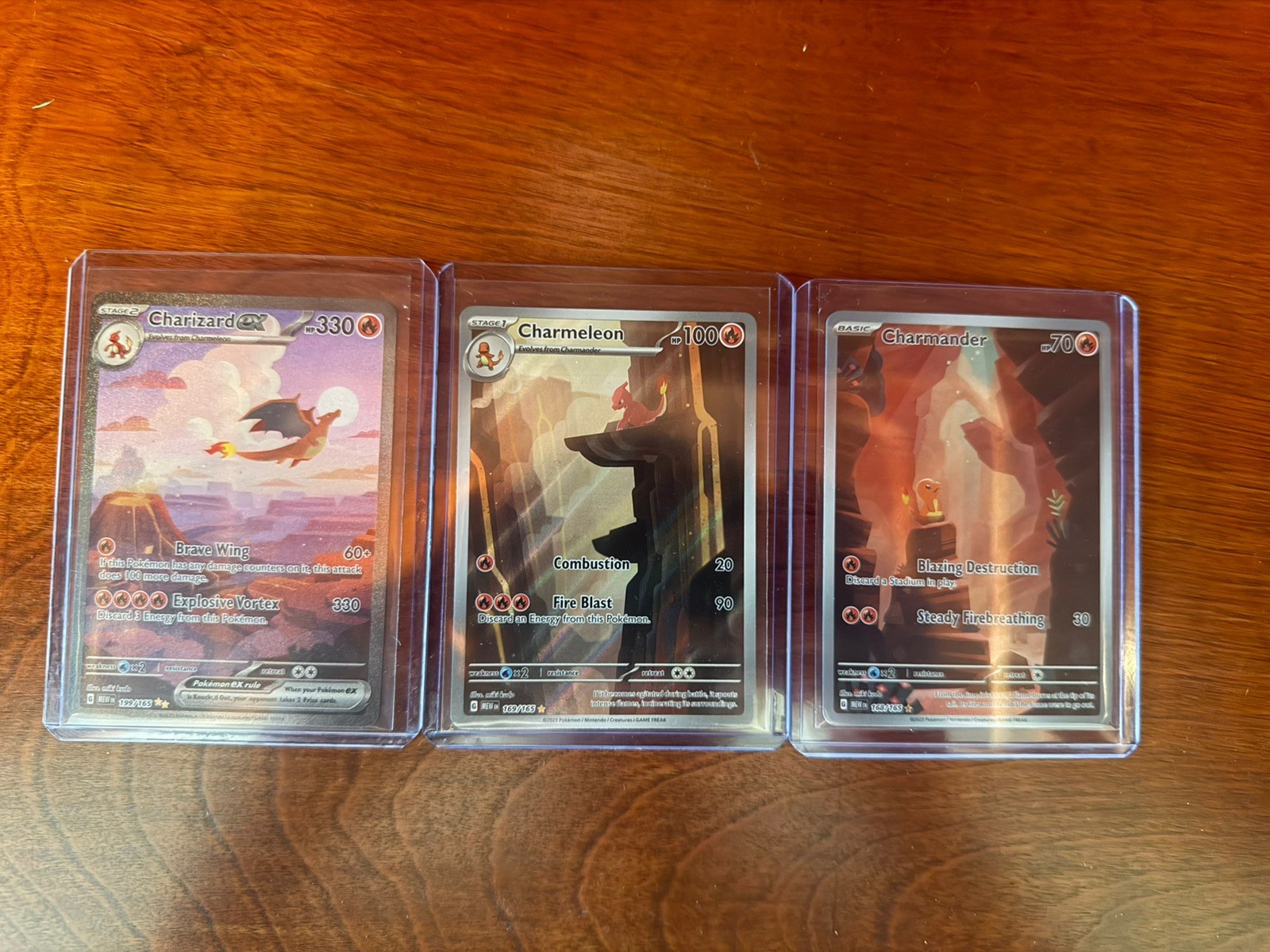 Pokemon SV Scarlet & Violet 151 Charizard EX Card  NM Condition Full evolution 