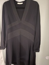 Torry Burch Women’s Size 8 Black Dress Silk Lined Long Sleeve V-Neck Side Zip