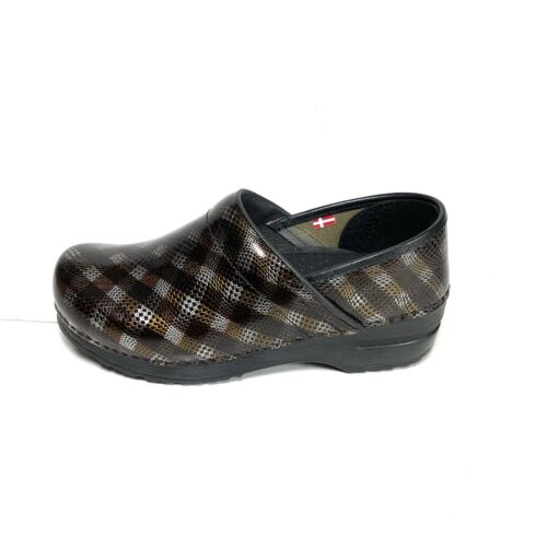 Sanita Women’s Clogs Brown Plaid Patent Leather Size 39 US 8 NIB