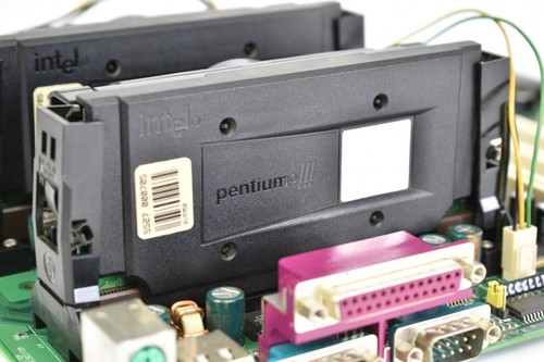 EPOX EP-KP6-BS + 2x Pentium III 500 – Dual CPU – Retro Gaming Beast - 第 2/10 張圖片