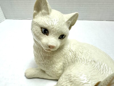 VTG Lenox Enchantment Porcelain Ivory Blue Eyes Cat Gold Butterfly