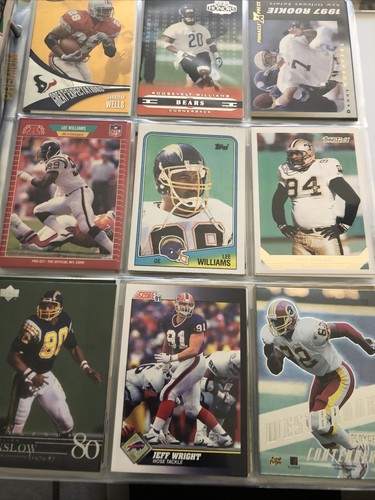 Lot of 700+ Football cards Last names W-Z and more in Binder and Sleeves - Picture 8 of 12