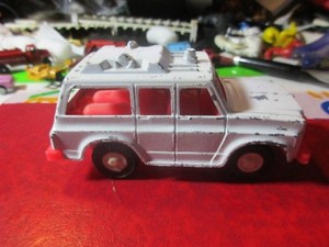 tootsie toy land rover