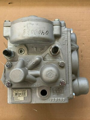 KNORR New York Air Brake Company TYPE DB20 Valve Locomotive 775871 776828 DB-20