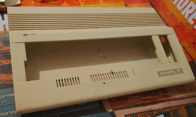 Commodore C64C II Gehäuse + Schrauben Classic-computer case 301024