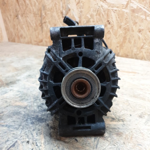 Генератор valeo v7576513