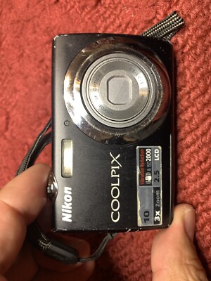 Nikon COOLPIX S220 10.0MP Digital Camera - Black *Tested* NO