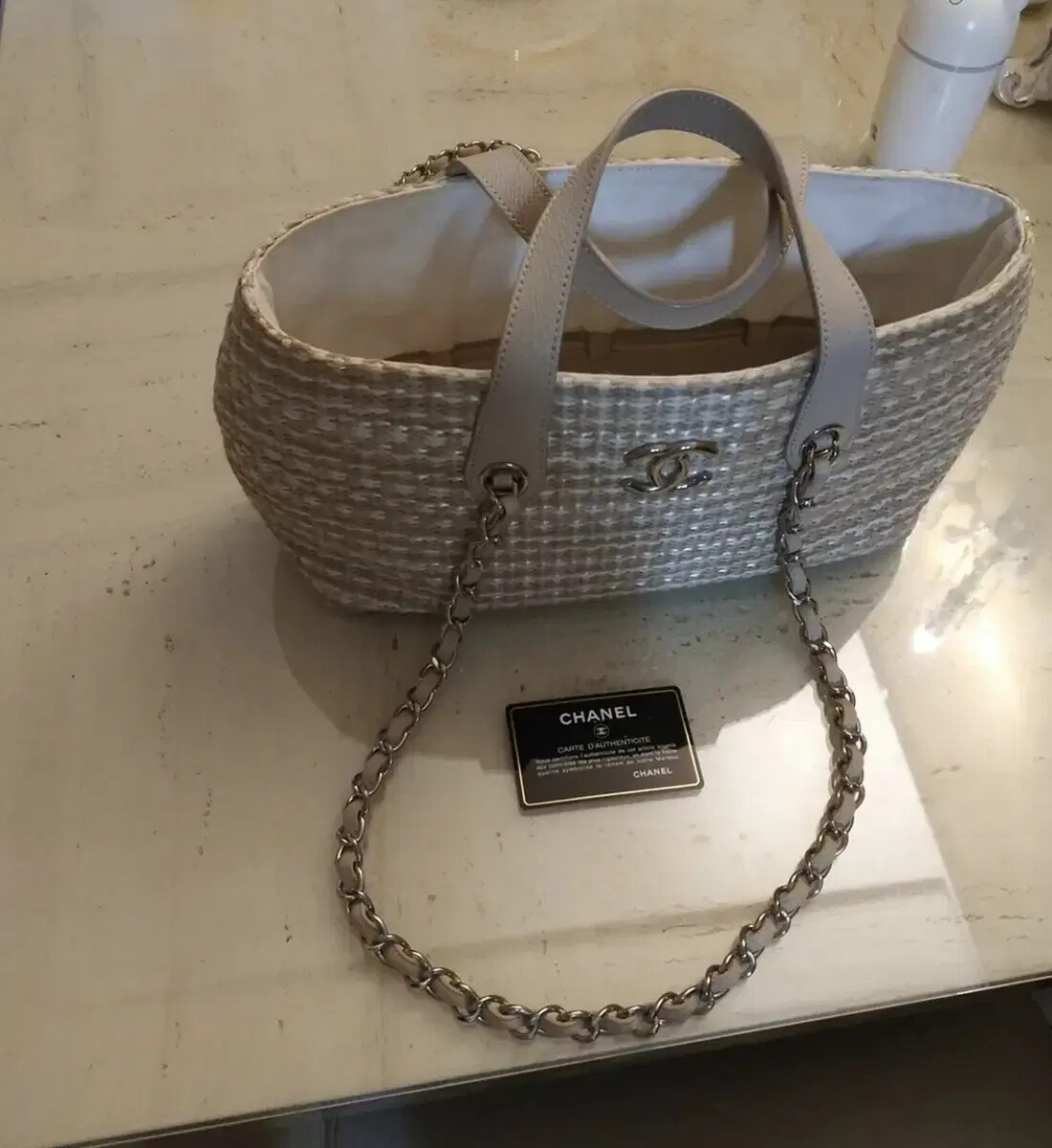 Chanel straw bag (genuine