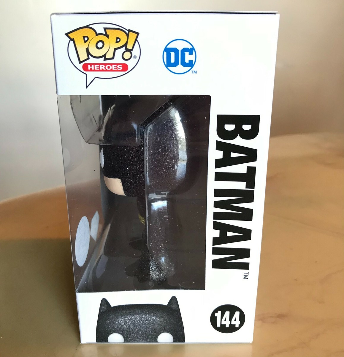 Funko POP! Glitter Diamond Batman #144 - DC Shop Exclusive