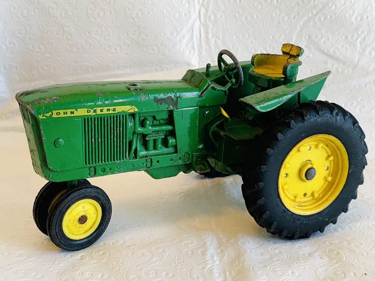 John Deere Metal Cast Farm Tractor Toy