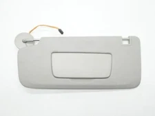 2018-2021 BUICK ENCLAVE LEFT LH DRIVER SIDE SUN VISOR ILLUMINATED *HKE GRAY* OEM