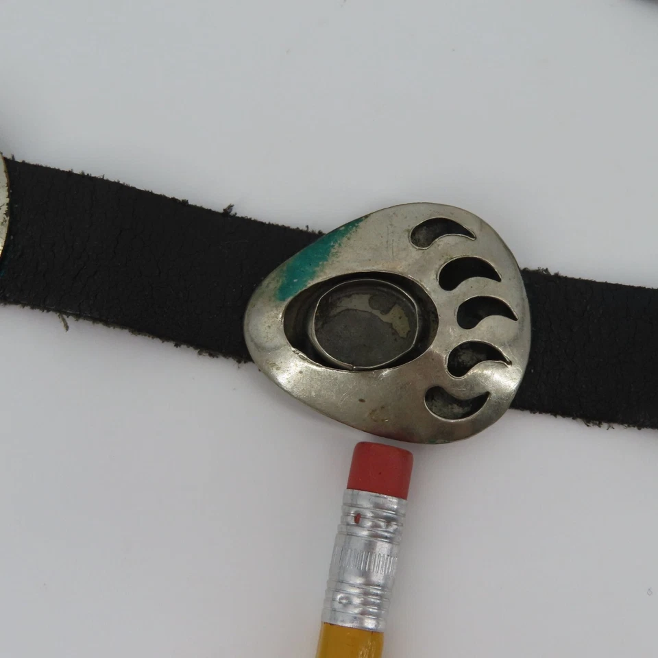 Cinturón Concho Navajo Bear Paw Shadow Box 60 pulgadas de largo plateado metal cuero negro de colección Foto 3 de 4