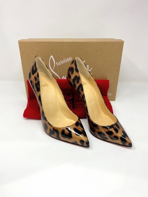 pigalle follies leopard