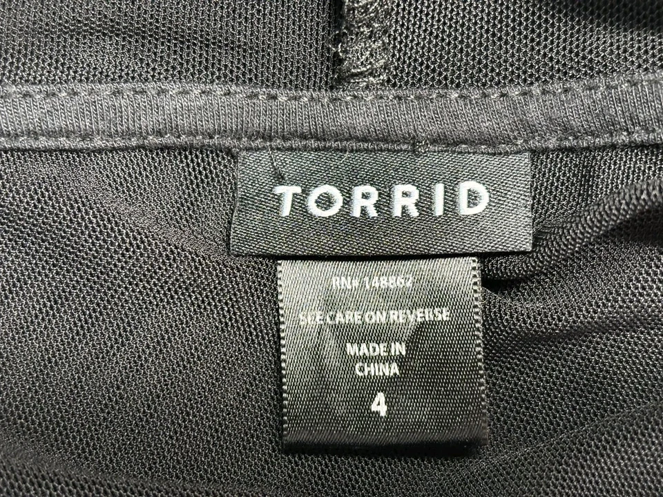 Top túnica tórrida para mujer talla 4X negro con capucha mangas 3/4  Foto 3 de 4