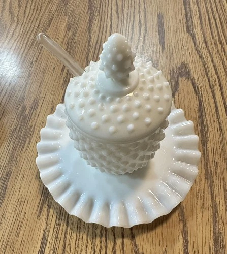 Vintage Fenton Milk Glass Hobnail Mustard Condiment Jar With Lid & Spoon & plate