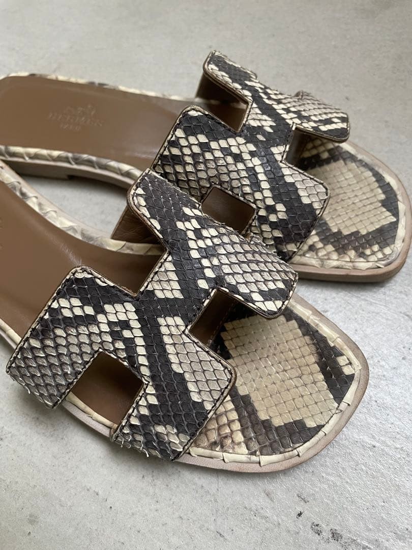 HERMES Etoupe Oran Python Sandals 34 - image 3