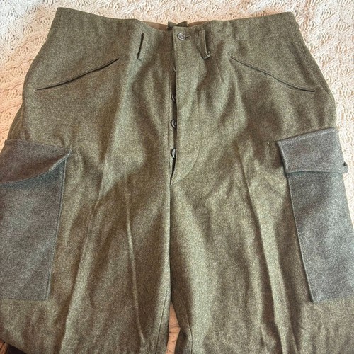 WW2 Vintage Army Military Wool Cargo Pocket Pants In New Condition Collectible - Picture 11 of 11