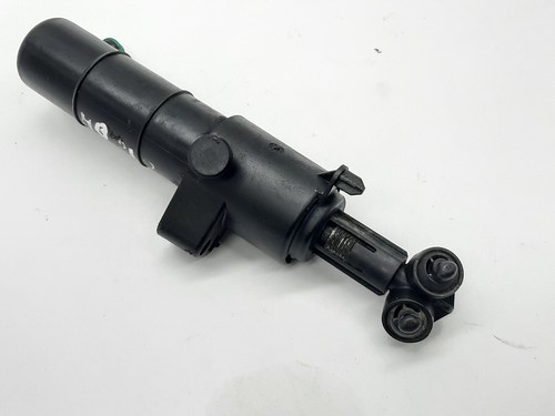 MERCEDES-BENZ E W212 Linker Scheinwerfer Wascher A2128600147 2011 11323356