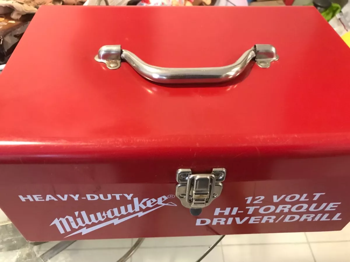White milwaukee sale drill