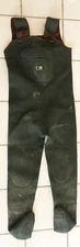 USED DIRTY  Magellan Outdoors Men's Neoprene 3.5 mm green Stockingfoot Wader, M