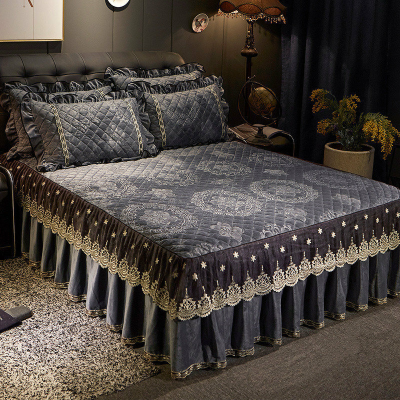 European Lace Velvet Bedspread Ruffle Bedskirt Queen King Quilted Bed