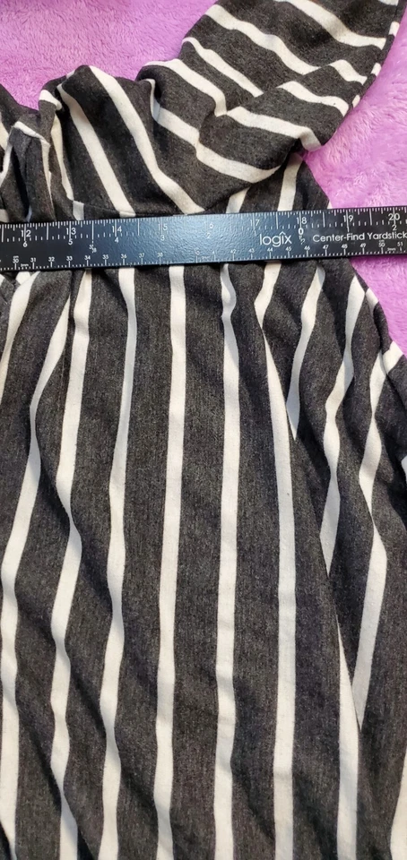 Women's AB Studio Black Striped One Button Cardigan Top Size - Image 2 of 4