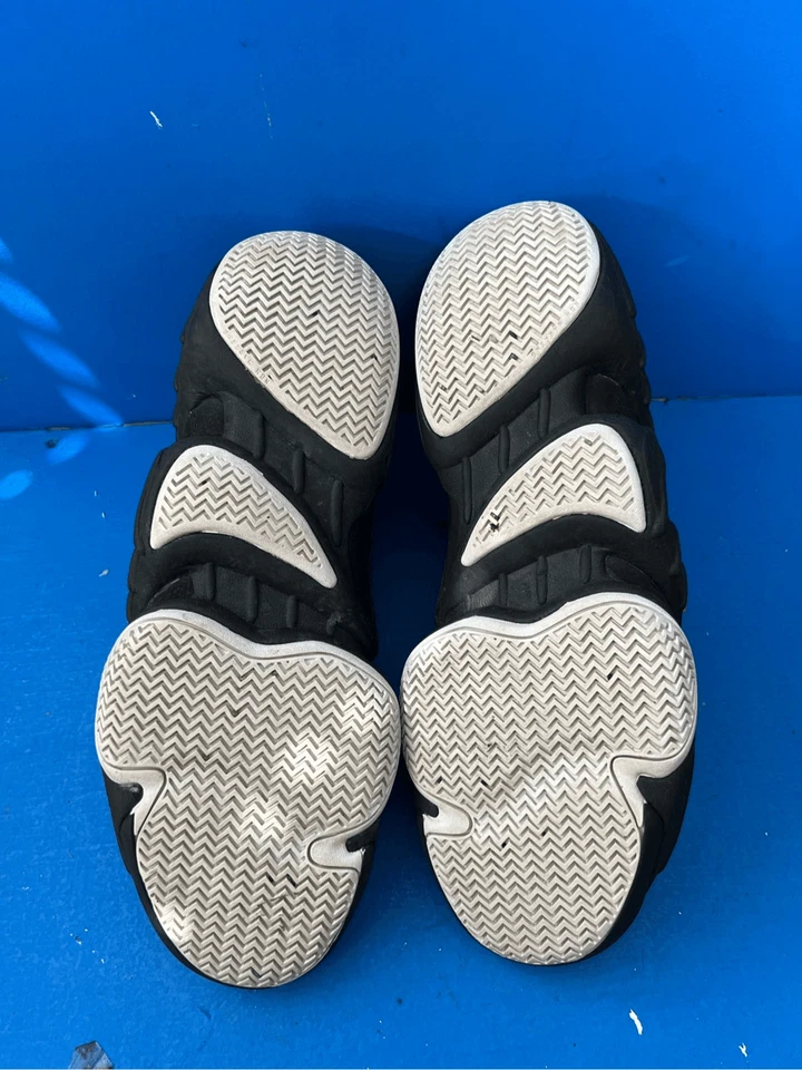 adidas real deal balck red Men’s size 14 the only one in the market - Image 4 of 4