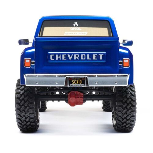 Axial AXI03030T1 1/10 SCX10 III Base Camp 1982 Chevy K10 4X4 RTR, Blue - Picture 7 of 12