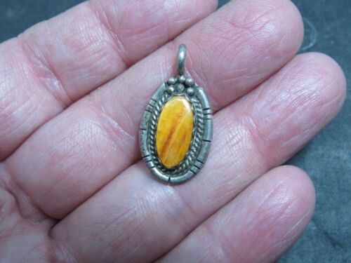 native american spiny oyster pendant sterling silver - Picture 8 of 8