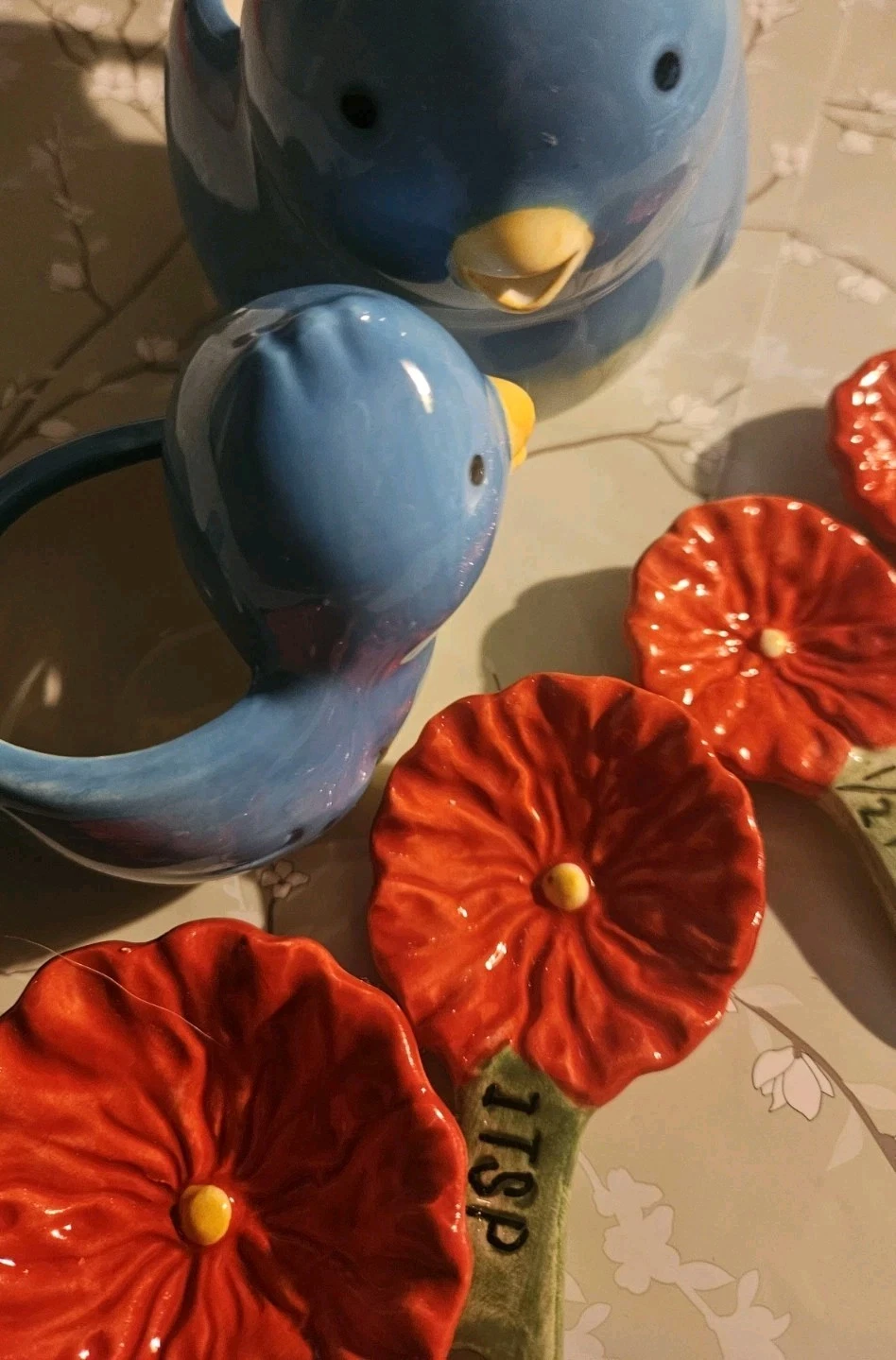 Vintage Bird & Flower Measuring Tools