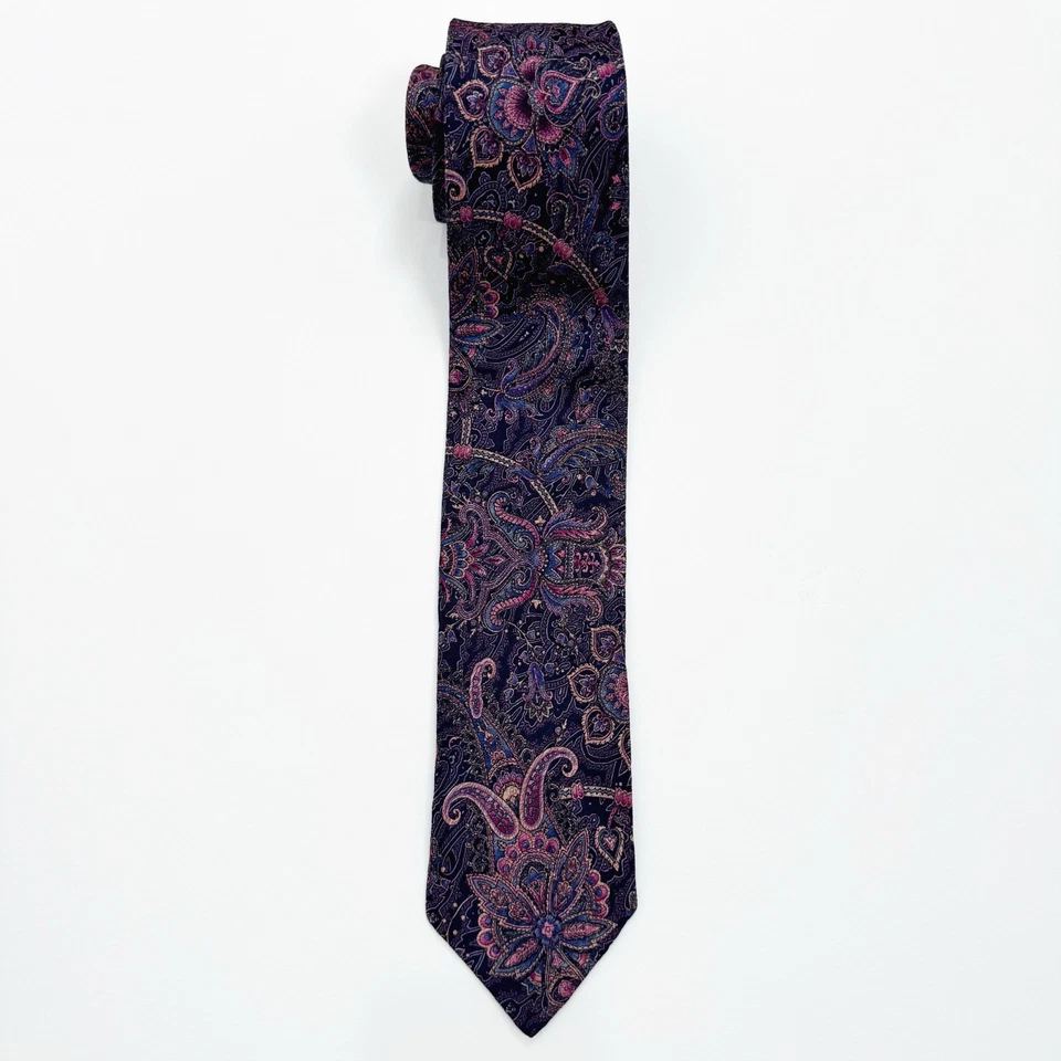 Robert Talbott Carmel Tie Seven Fold Purple Paisley 100% Silk 11?/40 Luxury 62" - Image 2 of 4