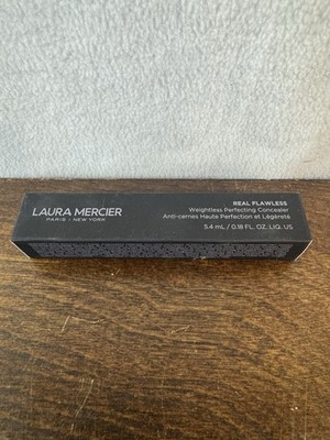 Laura Mercier ~ Real Flawless Weightless Perfecting Concealer ~ 2C1~ NIB