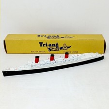 M703 RMS Queen Mary Cunard Ocean Liner Tri-ang Minic Ships Waterline Model