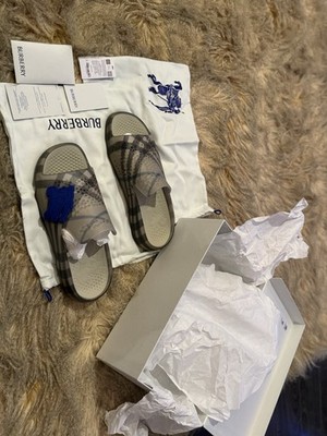 Authentic Burberry STINGRAY Rubber Slide Sandal Lichen Check Men's Size 44