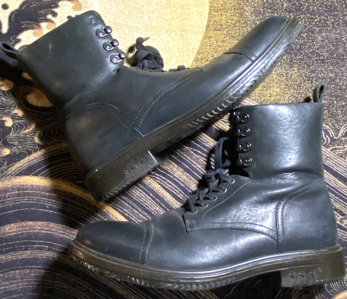 John Varvatos Lace Up Black Leather Biker Boots Size 10  display picture 3