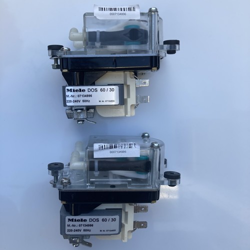 2 X Dosierpumpe, Schlauchpumpe DOS 60/30 Miele 230 Volt.