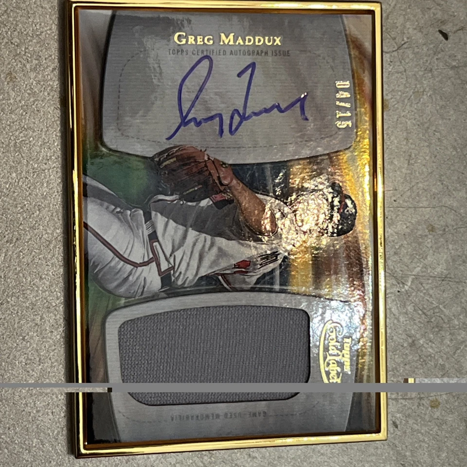 Parche automático 2022 Topps Gold Label Greg Maddox/15 - GGFAJR-GM 🔥🔥 Foto 4 de 4