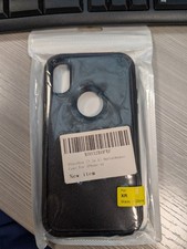 OtterBox case for Iphone XR-black