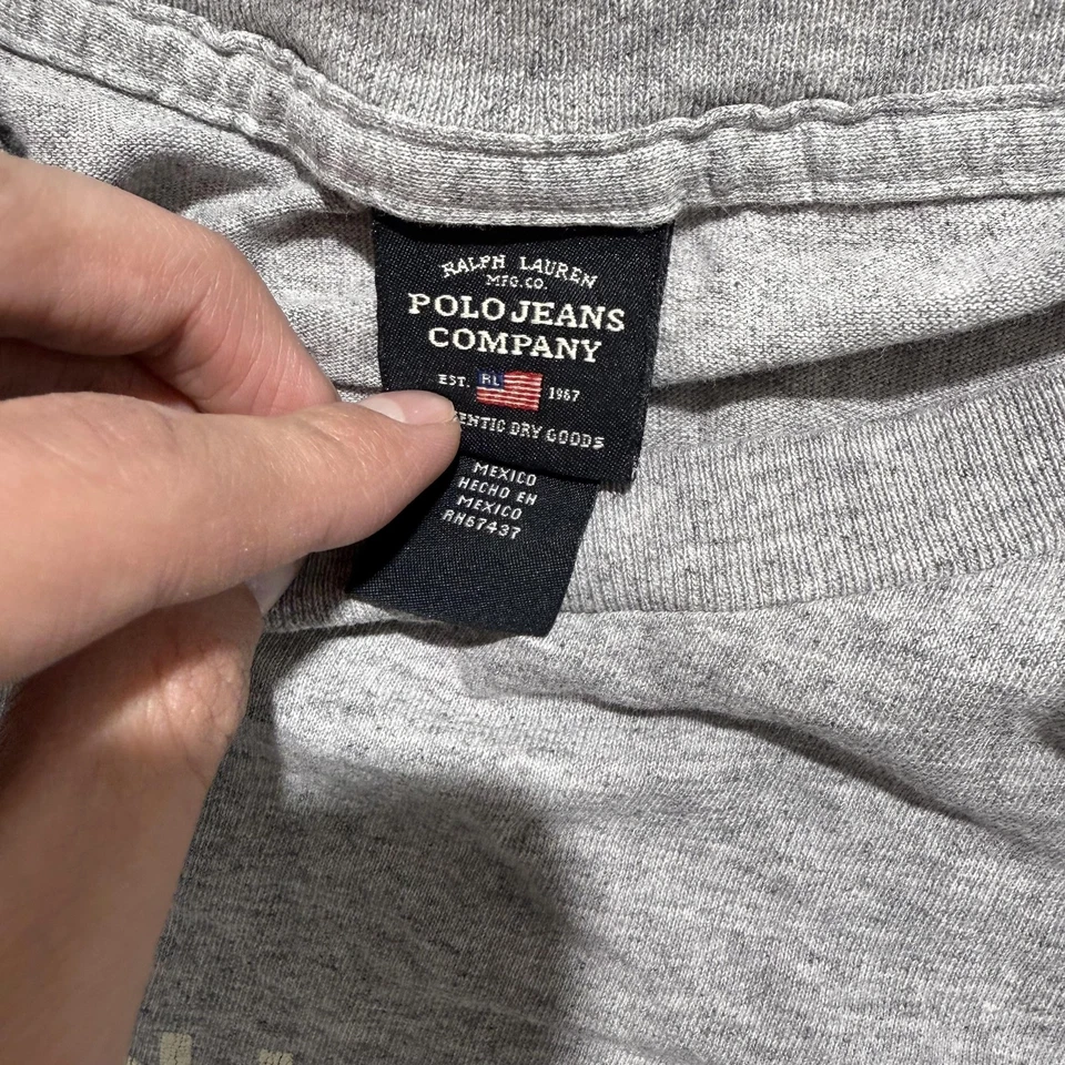 Camisa Polo Jeans Company Para Hombres 2XL Gris Manga Larga Gráfico 67 Rugby Universitario Foto 3 de 4