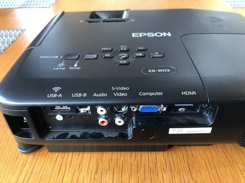 Epson EB-W03 Projecteur Home Cinéma HDMI 720p WXGA Seulement 81 Heures Lampe Utilisé HD - Photo 5/17