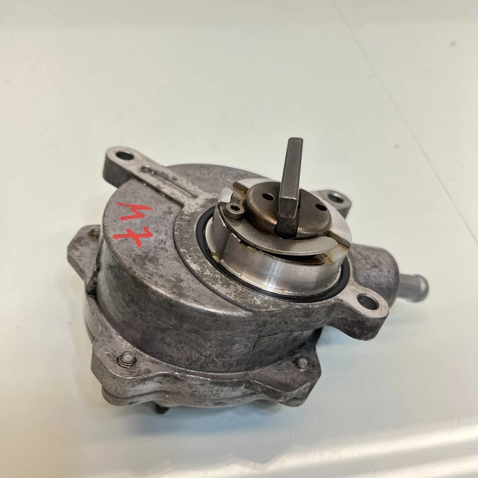 🥇 2002 - 2005 BMW E65 E66 745i 745Li BOMBA DE VACÍO FRENO MOTOR 7507263 OEM Foto 4 de 4