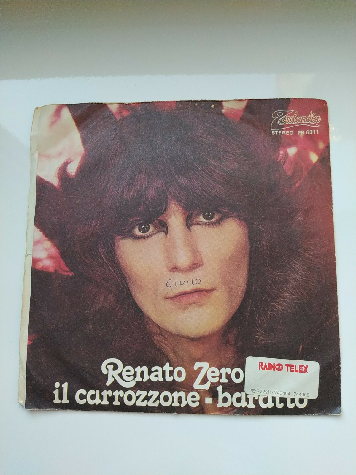 Foto 2 di 2
