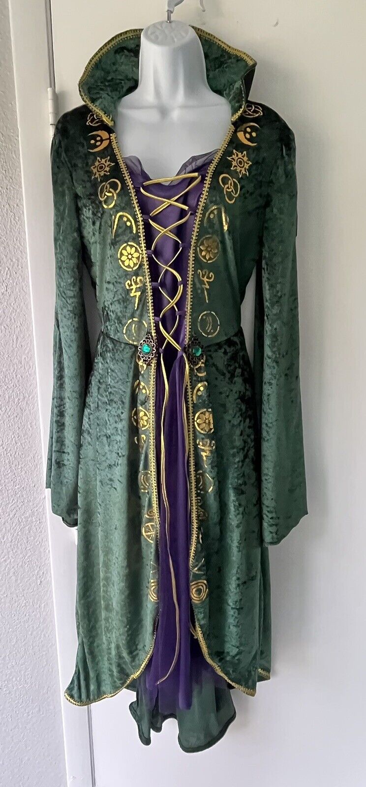 Picture 2 of 14