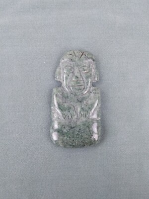 Jade Steinfigur Sammlerstück Maya Figur grüne Jade Schmuck 
