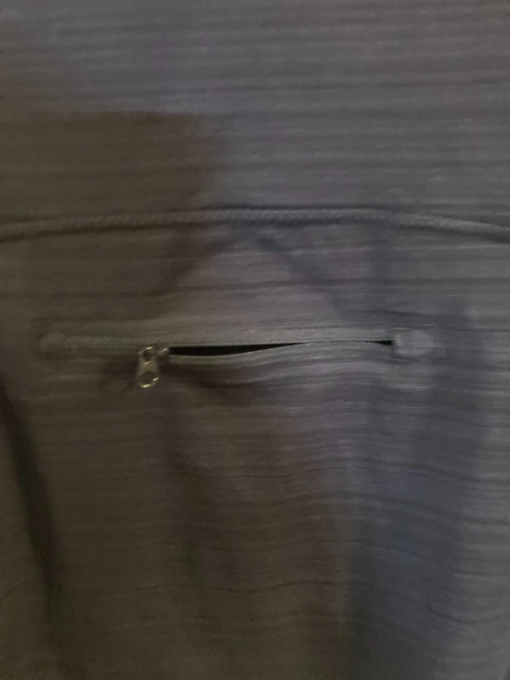 Top para mujer Athleta azul marino a rayas rendimiento de natación sin mangas L Foto 4 de 4