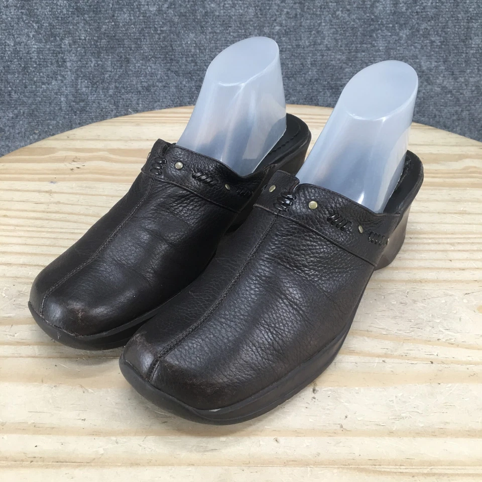 Sandalias Bare Traps para mujer 9 M Lexy punta dividida tacones de mula cuero marrón sin cordones Foto 3 de 4
