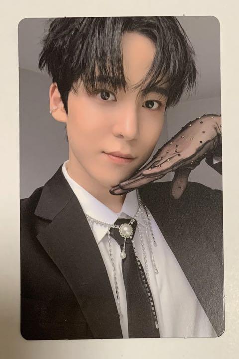 ATEEZ YUNHO THE WORLD EP . PARADIGM Official Photocard Solo