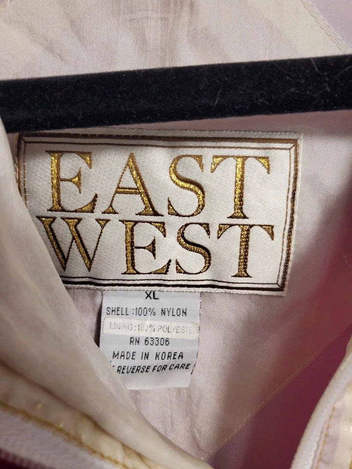 Chaqueta cortavientos acolchada vintage East West para mujer años 80 90 talla L Foto 4 de 4